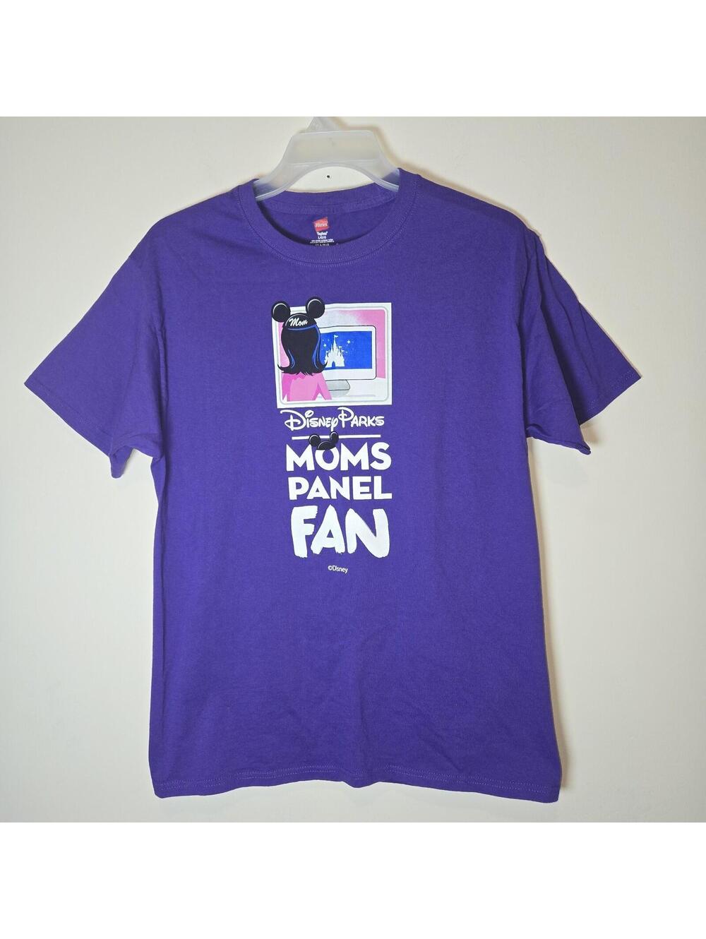 Disney Hanes Disney Parks Mom Panel Fan Womens Purlple T-Shirt sz L Tagless